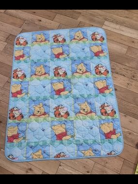 Vintage Winnie The Pooh & Tigger Baby Blanket